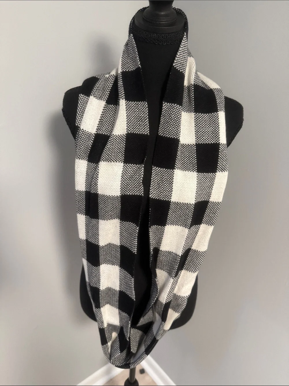 Talbots Black and White Buffalo Check Infinity Scarf